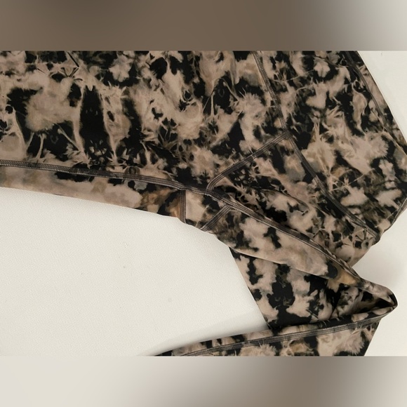 Lululemon Wunder Train High Rise Tight 25" Dispersed Light Raw Linen W5CXNS 6 - Picture 5 of 9